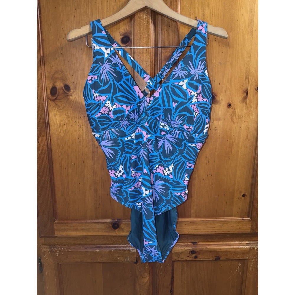 Title Nine Better One Piece Swimsuit Rio Blue Floral Women's XL D Cup Beach Pool